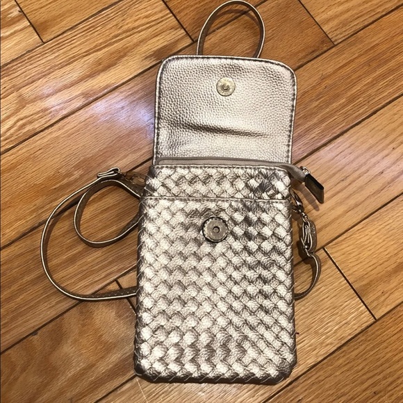 Crossbody - Picture 4 of 5